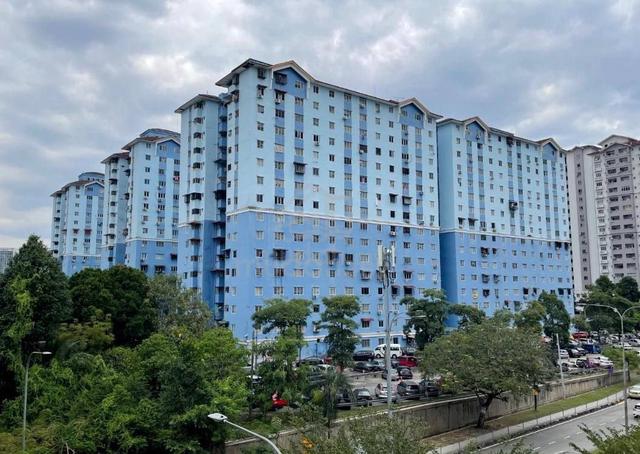 Sri Rakyat Apartment 1