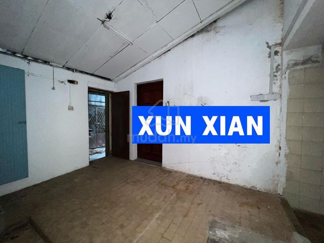 COMMERCIAL TITLE 2 Storey Shophouse Beach Victoria Street Georgetown 1