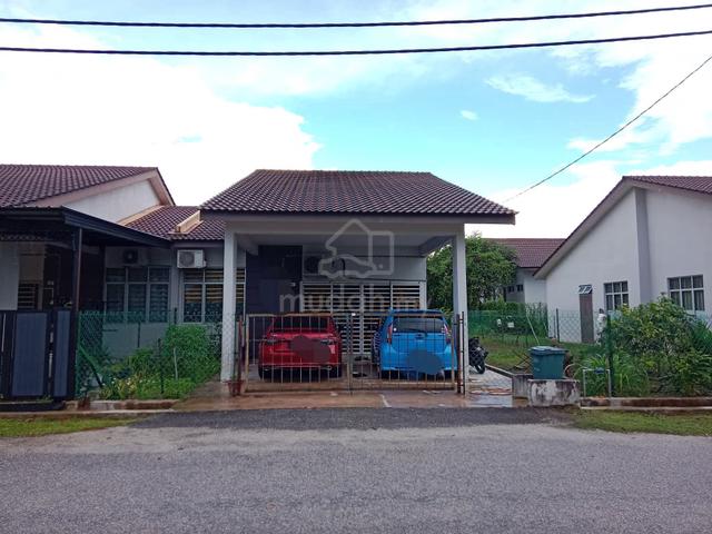 (Facing Open) Semi D Setingkat Perumahan Makmur Mahkota Jaya Batu 12 1