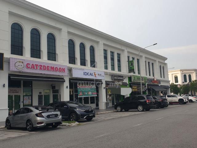 Eco Majestic Semenyih Shop Whitten 1