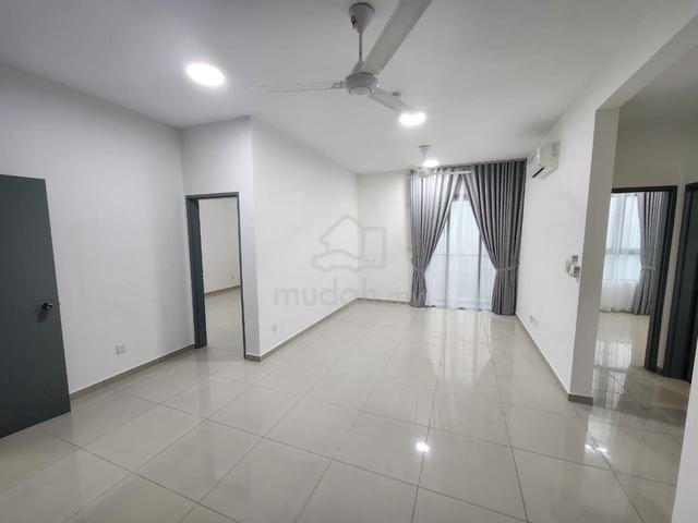 Parkland Residence @ Kajang 2 1
