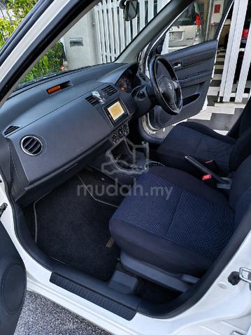 2010 Suzuki SWIFT 1.5 PREMIER (A) - 4
