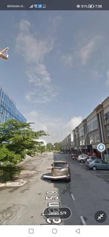 Bandar Rinching Semenyih Corner Ground Floor for Rent  Ample Parking 2