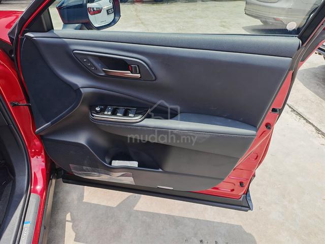 2024 Toyota CROWN 2.5 SPORT Z (A) HYBRID - 5