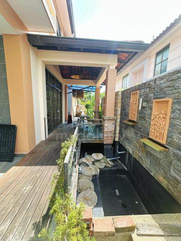 Fully Renovation Unblock View 2 storey Semi D Taman Impian emas 1
