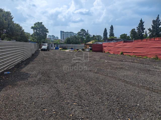 Kajang jln reko beside the main road empty lot for rent 1