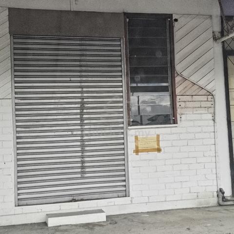shoplot for rent 1