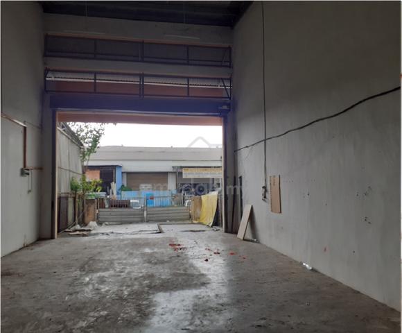 Nilai 7 Industrial Park Factory Warehouse For Rent 1