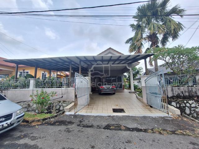 RENOVATED NON BUMI Single Storey Bungalow at Sikamat for Sale 1