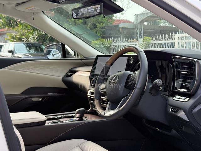 2023 Lexus RX350 2.4 VER-L BODKT/PANROOF/NEGO TIL - 4