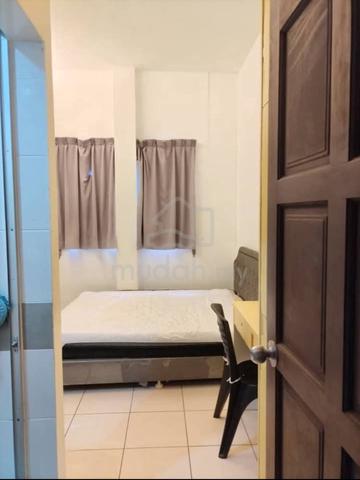 Master Room at Damai (Upstair Shoplot) For Rent 1