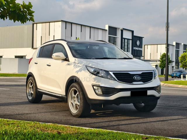 {2011} Kia SPORTAGE 2.0 (A) Sunroof Car King SUV - 1