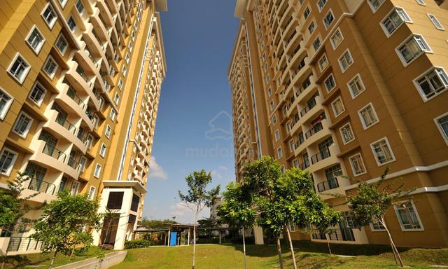 Ixora Apartment (Bukit Beruang) 1