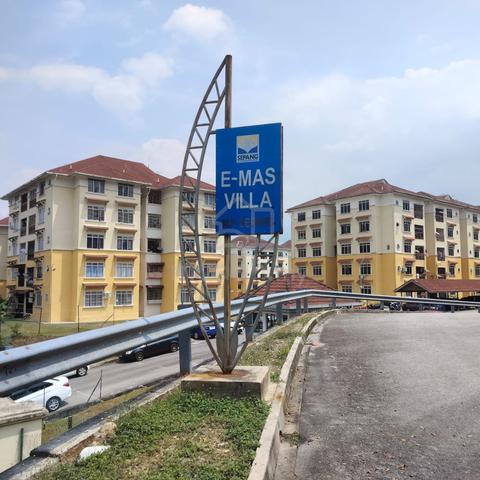 E-Mas Villa 1