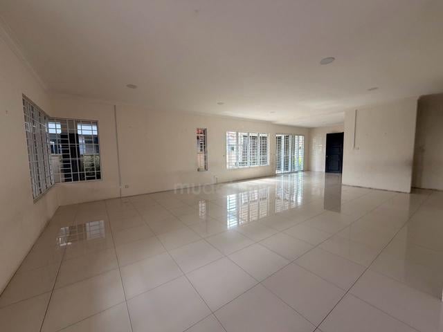 Extra Large Double Storey Semi-Detached For Rent📍Woodland BDC, EMPTY 1