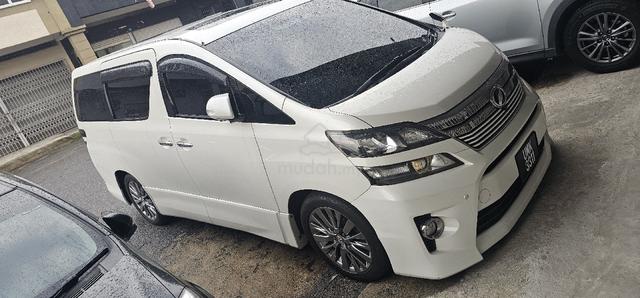 2013 Toyota VELLFIRE 2.4 Z GOLDEN EYES FACELIFT - 4