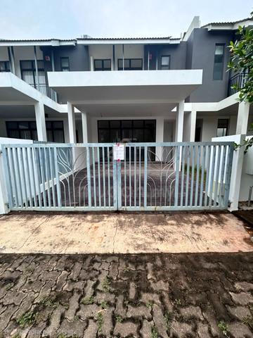 Teres 2 tingkat springvale presint 7 kotasas 1
