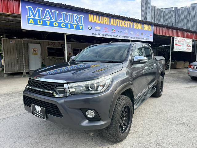 2017 Toyota HILUX 2.8 G VNT (A) One Careful Owner - 1