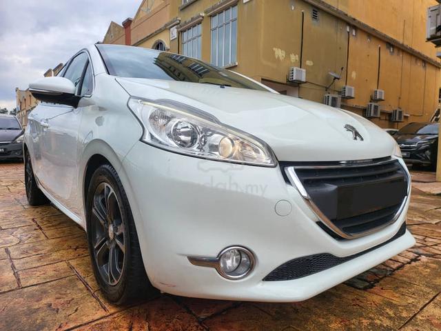 Peugeot 208 1.6 VTi ALLURE (A) F.S.R BY PEUGEOT - 4