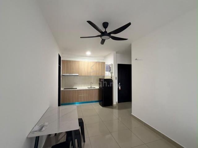 Trellis Residences 1