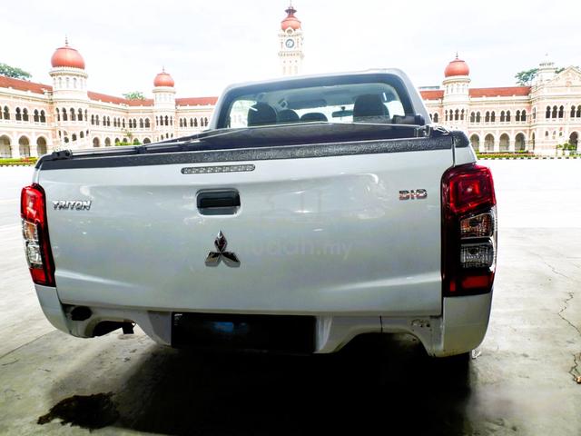 MITSUBISHI TRITON QUEST 2.5 Manual 4X2 FACELIFT - 5