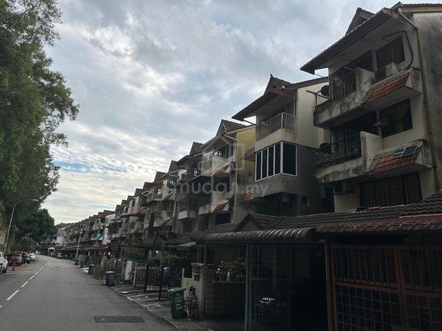 Taman Midah Townhouse , Cheras 1