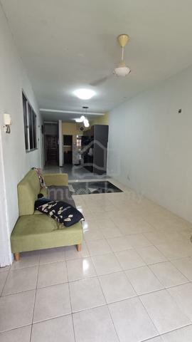 Residensi Bistaria 1
