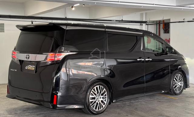 2016 Model :Toyota Vellfire 2.5 Zg - 4