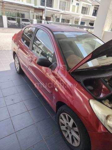 2012 Peugeot 207 1.6 (A) - 4
