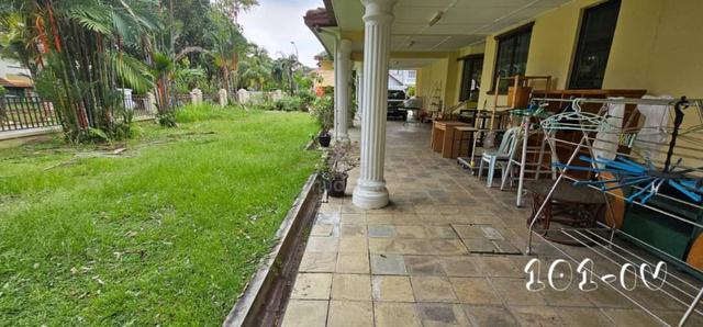 Big Land!! 6791Sqft 5R4B Kota Kemuning Semi-D Shah Alam 1