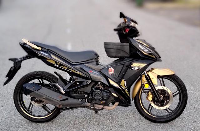 SYM Vf3i 185 SE Black Gold - Motorcycles for sale in Puncak Jalil, Selangor