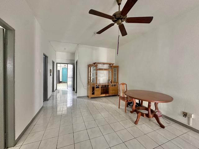 Indah Court Likas 1