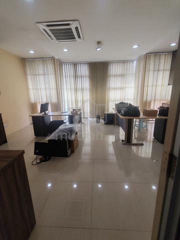 10 Boulevard , Ara Damansara,Sungai kayu Ara, Petaling Jaya 1