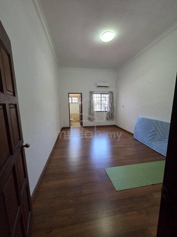 Room for Rent near the Miri Airport 1