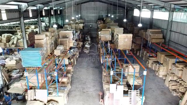 Putatan Roadside Warehouse| Petagas|Full covered|Kinarut 4