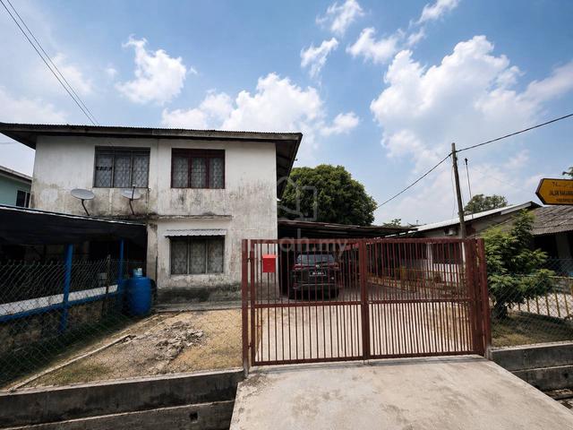 SEMID CLUSTER HOUSE ( LOW COST ) TAMAN JOHOR JAYA - JALAN BAKAWALi 74 1