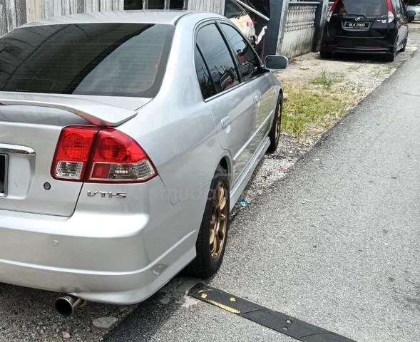 2005 Honda CIVIC 1.7 VTEC (A) - 5