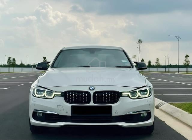 [2016] BMW 318i 1.5 Turbo Charged (AT) Luxury Spec - 4