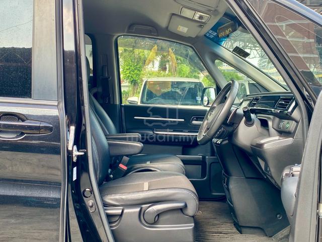 2018 Honda STEPWAGON 1.5 COLSPRIT 8SETER FACELIFT - 5
