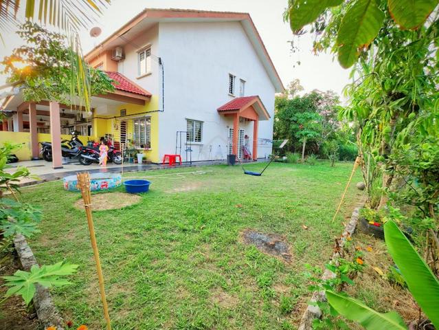 CORNER LOT 2 Storey Terrace Taman Idaman Murni, Sepang 1