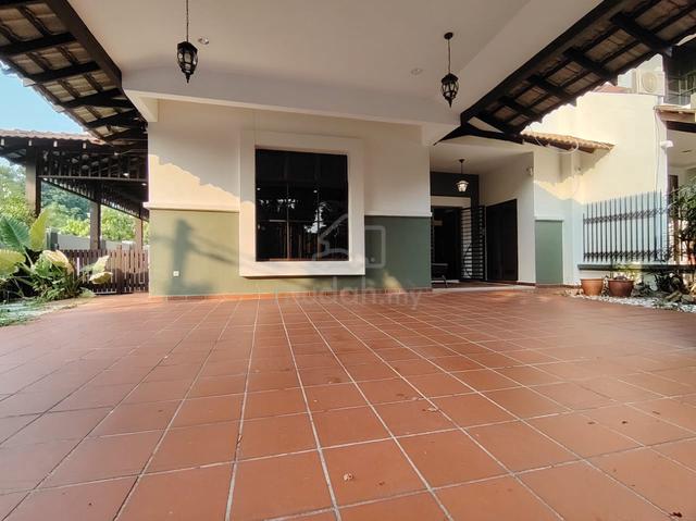 Semi-Detached house For Rent 1