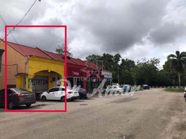 Shoplot Murah Depan Jalan Padang Tembak 1