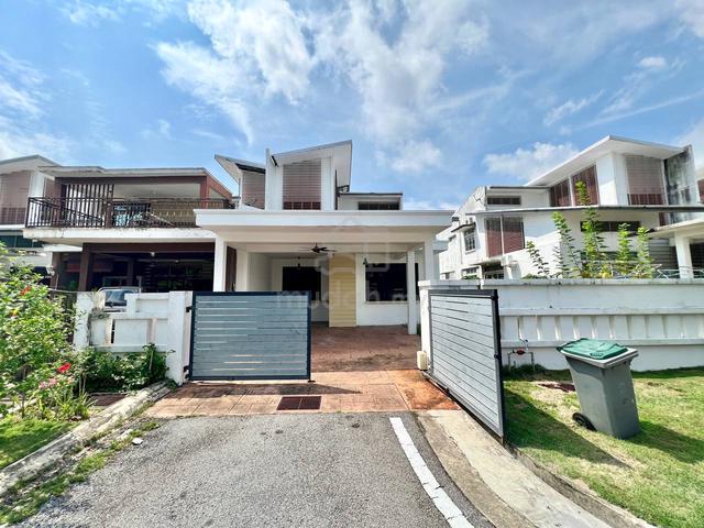 Double Storey End Lot Terrace House Timur Enstek Nilai 1