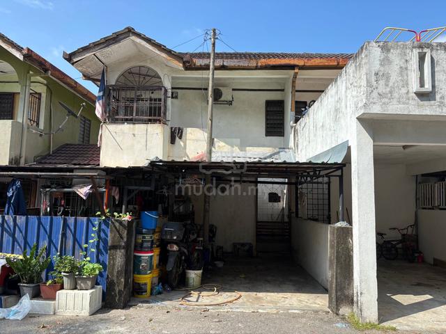 Townhouse Taman Kajang Utama, Kajang Selangor 1