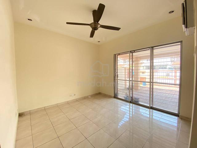 2 Storey Terrace House @ Taman Pinggiran USJ 1 Subang Jaya Selangor 3