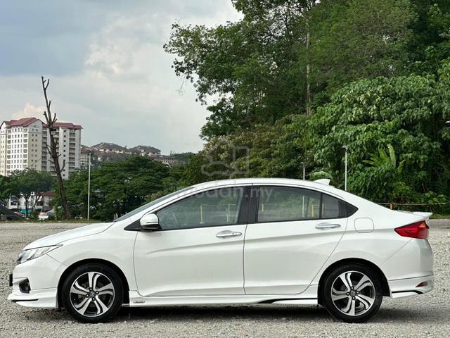 2016 Honda CITY 1.5 V | PADDLE SHIFT|ONE OWNER - 2