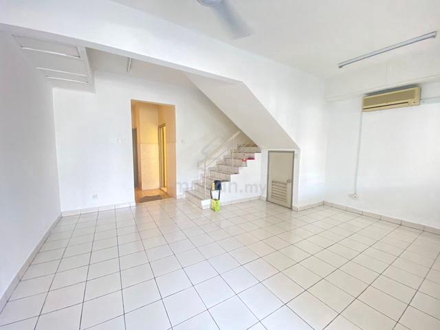 Puchong Taman Tekali landed house for rent 1