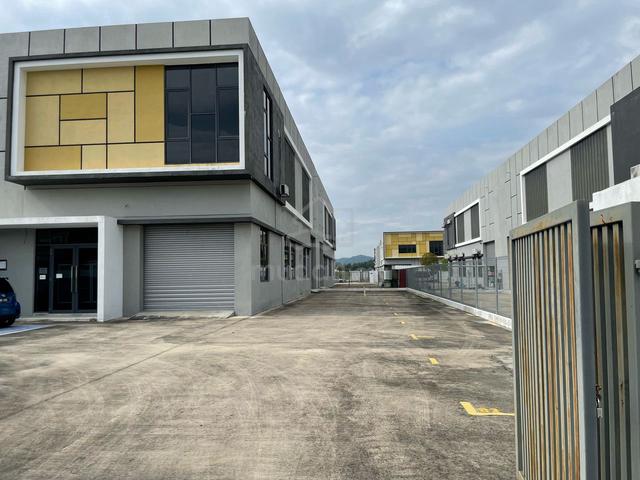 1.5sty semi d factory eco business park puncak alam selangor 1
