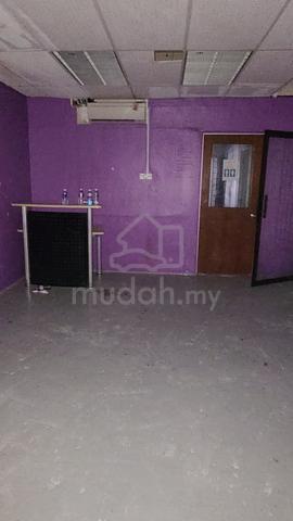 2 Storey Shop First Floor Rongggeng Ungku Tun Aminah SKUDAI FOR RENT 4