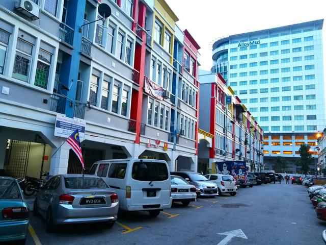 Batu Caves Centerpoint 1